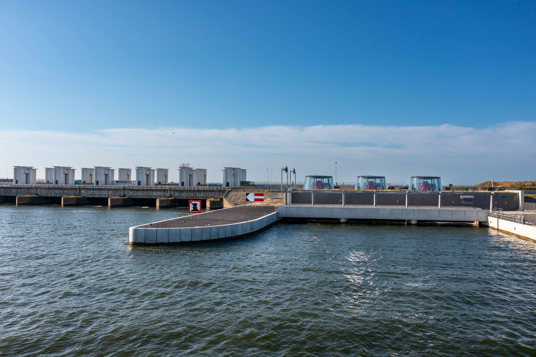 853 Versterken Afsluitdijk N64 websitenew