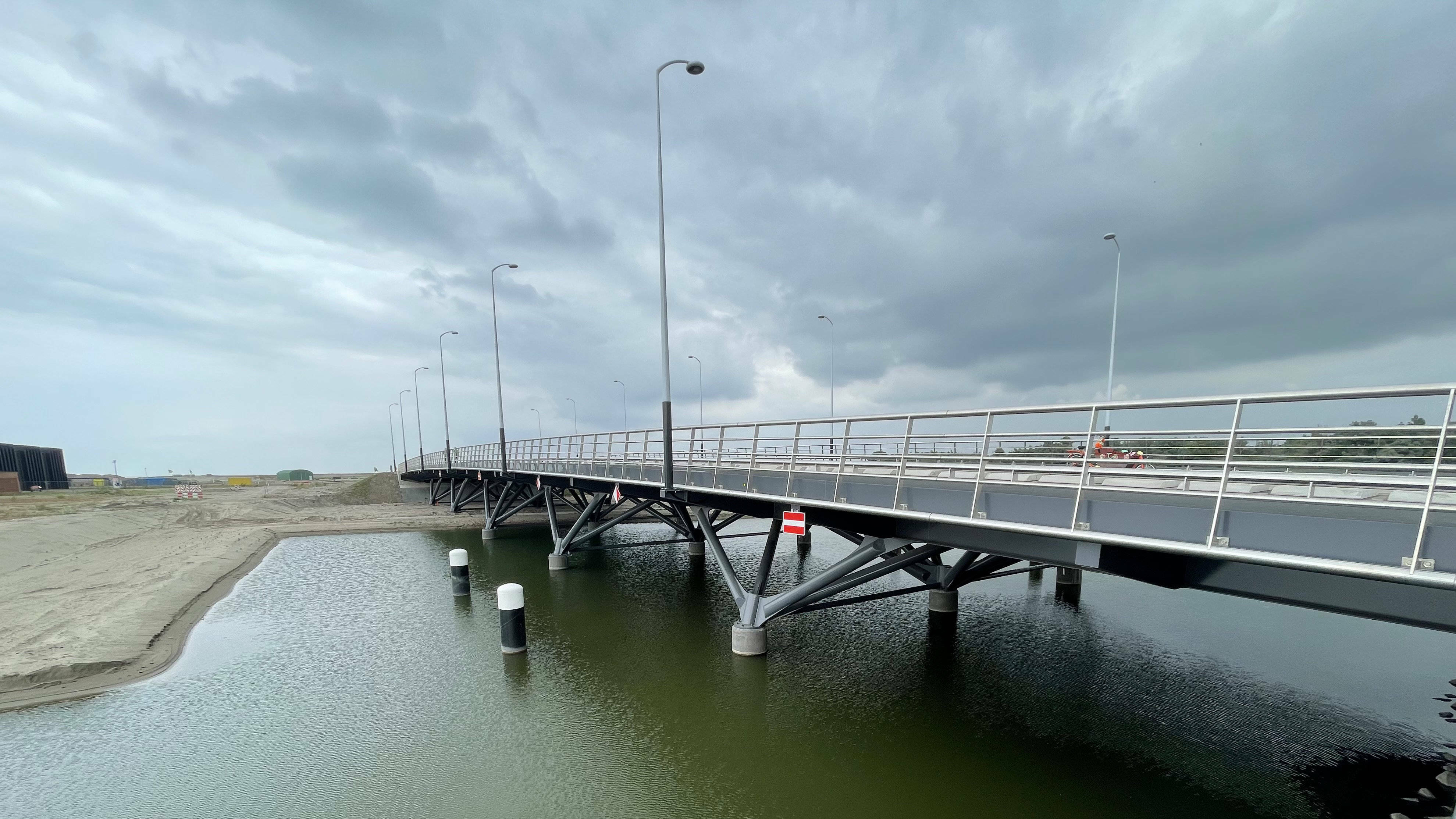 Gerda Taro Bridge I Jburg crop