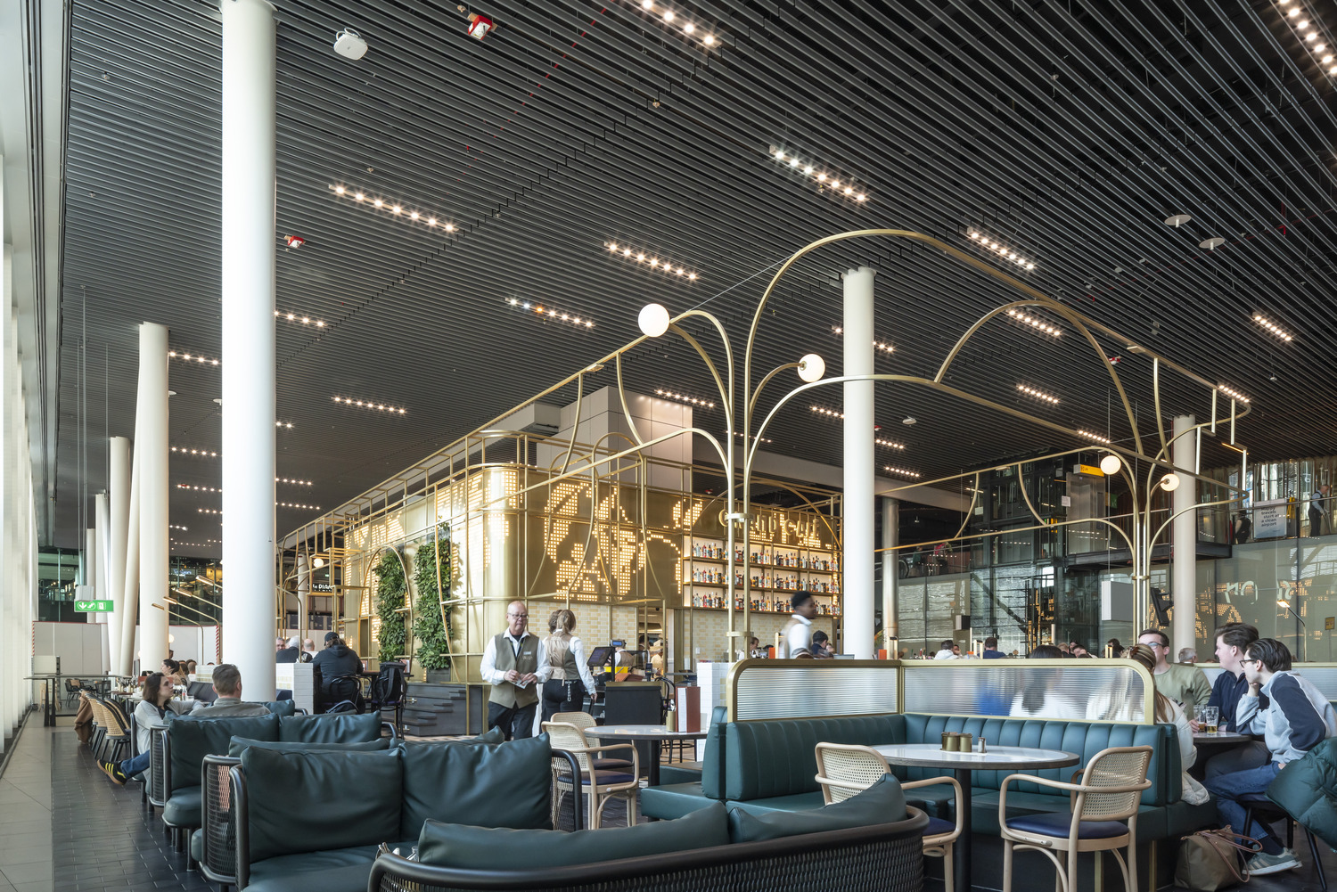 027558 Herinrichting Terminal 1 N14 medium