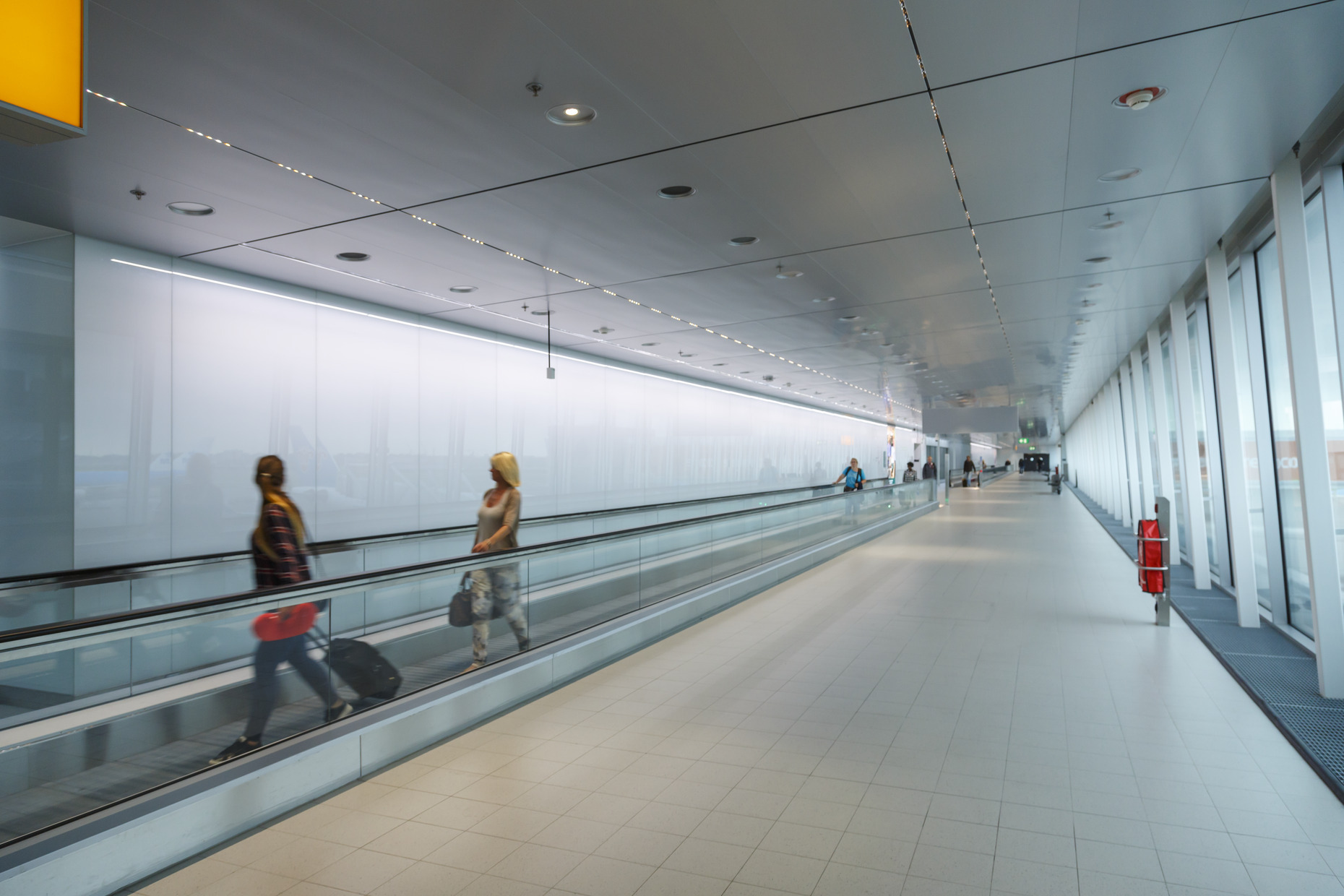 027 300 One XS Schiphol N11 websitenew